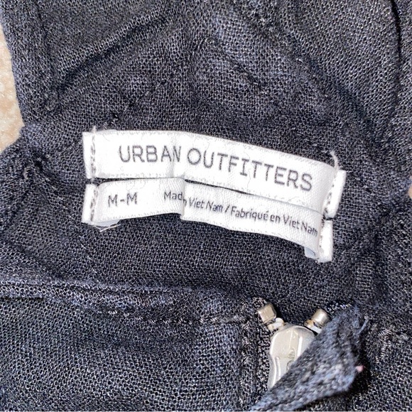 Urban Outfitters Black Overalls Size M Linen Pockets Linen Blend Front Zip - Picture 3 of 8